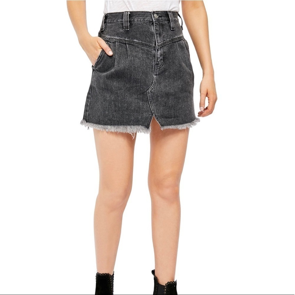 FREE PEOPLE SIDECAR DENIM MINISKIRT BLACK Sz 27